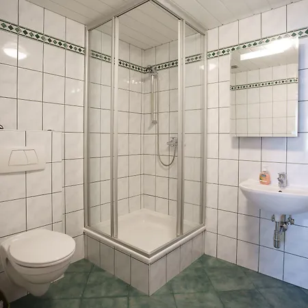 Drei Kreuz - Self Check In 3*