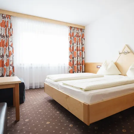 Drei Kreuz - Self Check In 3* ザルツブルク