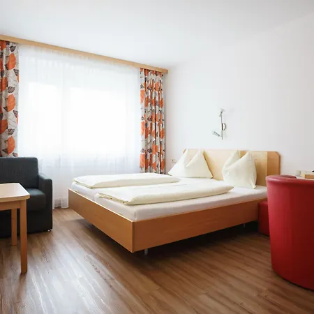 Drei Kreuz - Self Check In Hotell 3*