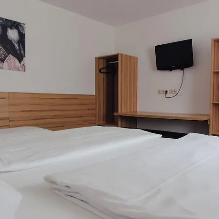 Drei Kreuz Hotel