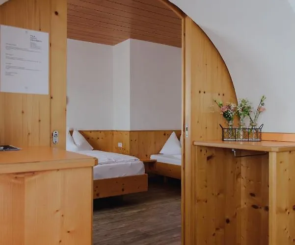 Drei Kreuz - Self Check In מלון