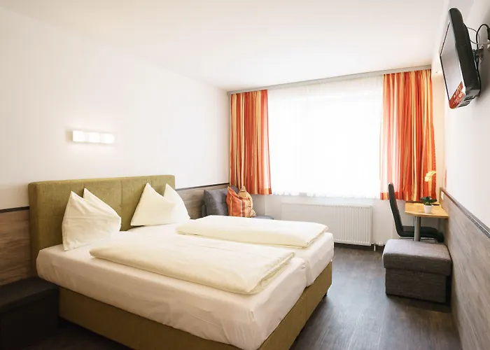 Drei Kreuz - Self Check In Otel Salzburg