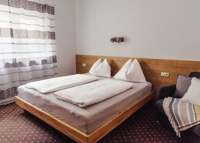 Drei Kreuz - Self Check In Otel 3*