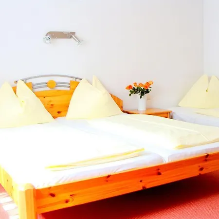Drei Kreuz Hotel 3*