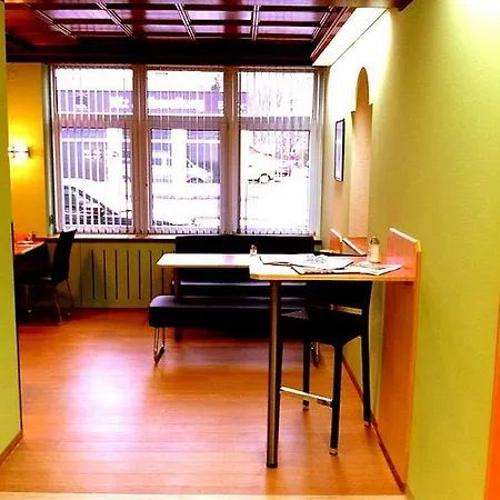 Hotel Drei Kreuz 3*