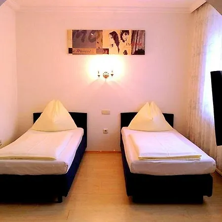 Drei Kreuz Hotel