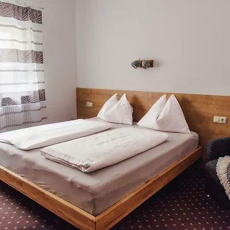 Drei Kreuz - Self Check In Szálloda 3*